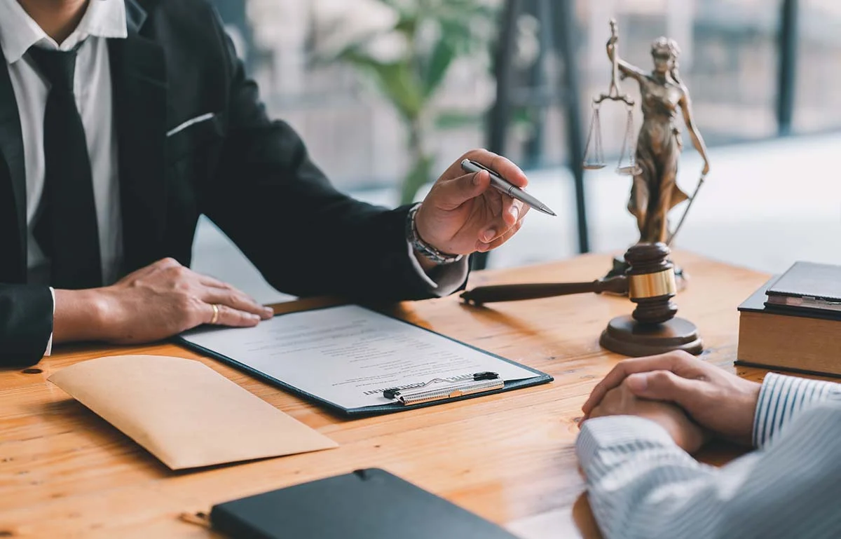 Five Things to Consider When Hiring a Criminal Defense Attorney